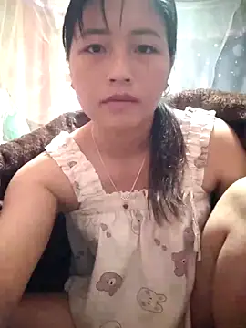 Snapshot of buddy-sexy chatting on 11/16/25, 01:10 buddy-sexy online show from 11/16/25, 01:10