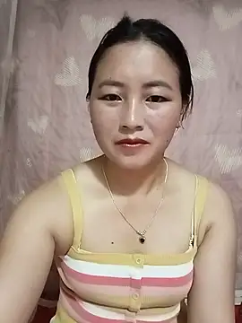 Snapshot of buddy-sexy chatting on 06/27/26, 01:28 buddy-sexy online show from 06/27/26, 01:28