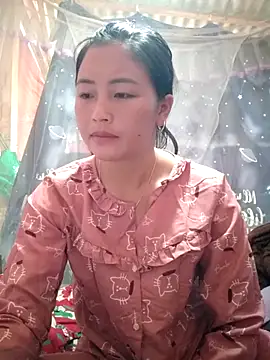 Snapshot of buddy-sexy chatting on 11/14/25, 05:22 buddy-sexy online show from 11/14/25, 05:22