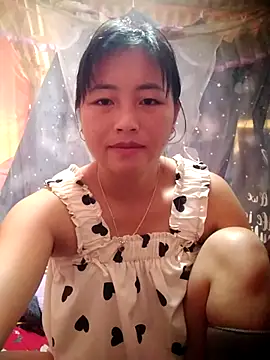 Snapshot of buddy-sexy chatting on 10/29/25, 12:42 buddy-sexy online show from 10/29/25, 12:42