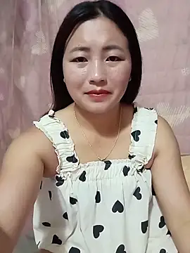 Snapshot of buddy-sexy chatting on 05/13/26, 01:51 buddy-sexy online show from 05/13/26, 01:51