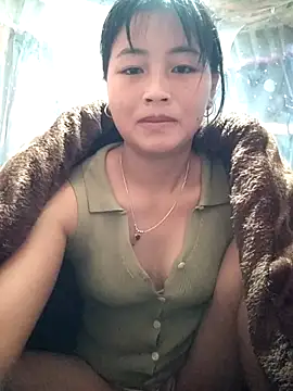 Snapshot of buddy-sexy chatting on 11/22/25, 12:43 buddy-sexy online show from 11/22/25, 12:43