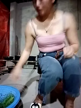 buddy-sexy online show from 04/07/26, 11:45