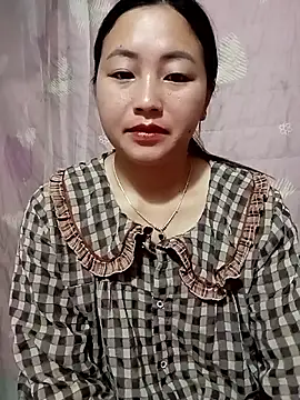 Snapshot of buddy-sexy chatting on 05/24/26, 12:21 buddy-sexy online show from 05/24/26, 12:21