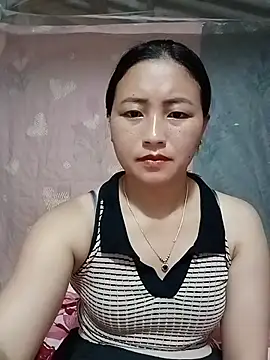 Snapshot of buddy-sexy chatting on 07/10/26, 01:44 buddy-sexy online show from 07/10/26, 01:44