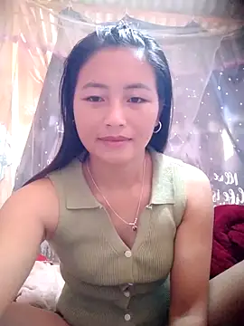 Snapshot of buddy-sexy chatting on 10/23/25, 12:53 buddy-sexy online show from 10/23/25, 12:53