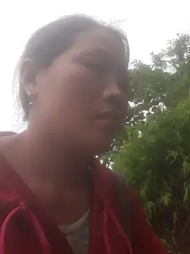 Snapshot of bree-zz chatting on 09/26/25, 05:03 bree-zz online show from 09/26/25, 05:03