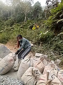 bree-zz online show from 12/18/25, 04:17