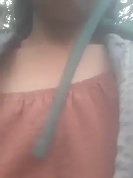 bree-zz online show from 11/20/25, 08:48