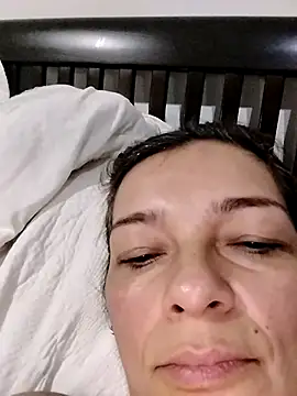 Snapshot of Carol_Miss2 chatting on 11/03/25, 02:20 Carol Miss2 online show from 11/03/25, 02:20