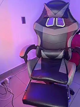 zamir333 online show from 03/29/26, 01:18