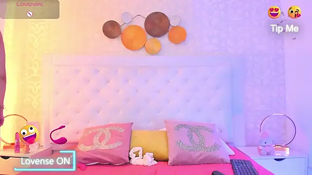 kendallspears 1 online show from 10/10/25, 03:40