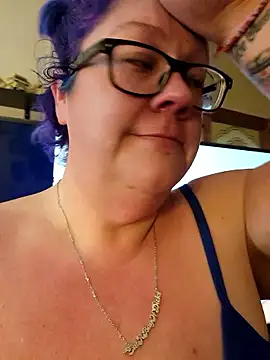 Snapshot of violentviolet68 chatting on 01/15/26, 08:07 violentviolet68 online show from 01/15/26, 08:07