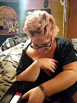 violentviolet68 online show from 10/12/25, 06:53