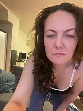 sexybriiiixoxo online show from 05/09/26, 02:15