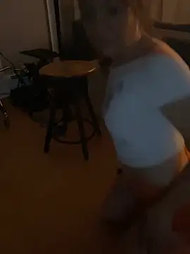 sexybriiiixoxo online show from 05/16/26, 03:38