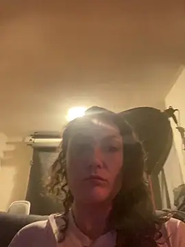 sexybriiiixoxo online show from 04/13/26, 04:05