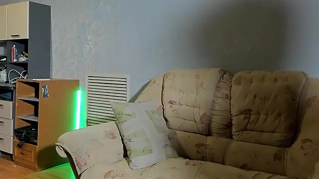 Snapshot of sweet_smith8 chatting on 03/27/26, 02:29 sweet smith8 online show from 03/27/26, 02:29