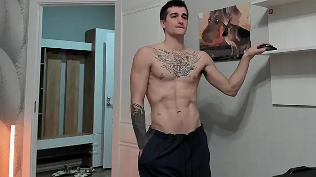 sweet smith8 online show from 11/22/25, 02:27