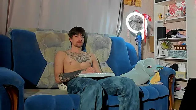 Snapshot of sweet_smith8 chatting on 04/04/26, 06:03 sweet smith8 online show from 04/04/26, 06:03