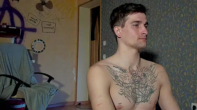 Snapshot of sweet_smith8 chatting on 01/15/26, 05:44 sweet smith8 online show from 01/15/26, 05:44