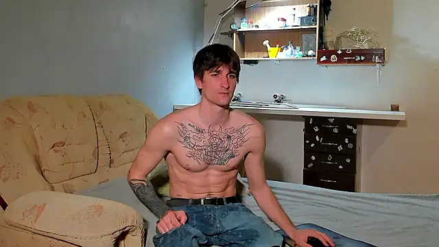 Snapshot of sweet_smith8 chatting on 03/25/26, 10:36 sweet smith8 online show from 03/25/26, 10:36