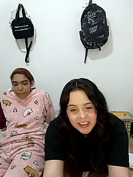 Snapshot of nucitaa-14 chatting on 10/19/25, 04:37 nucitaa-14 online show from 10/19/25, 04:37