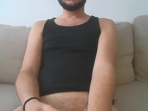 bigcoconut333 online show from 10/05/25, 08:16