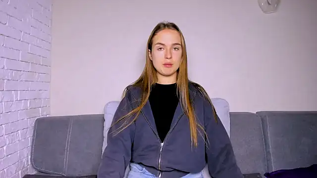 LilMary  online show from 11/25/25, 09:26