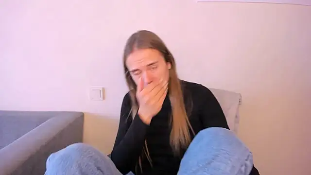 LilMary  online show from 10/29/25, 07:18