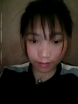 min-xinh online show from 02/15/26, 03:40