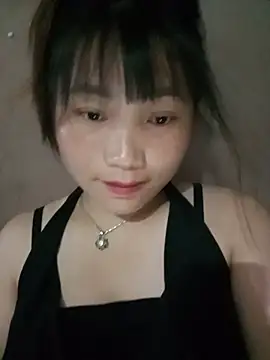 Snapshot of min-xinh chatting on 06/18/26, 01:05 min-xinh online show from 06/18/26, 01:05