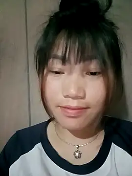 min-xinh online show from 04/30/26, 03:30