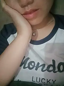 Snapshot of min-xinh chatting on 07/10/26, 08:53 min-xinh online show from 07/10/26, 08:53