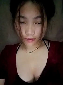 min-xinh online show from 11/08/25, 08:56