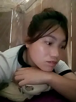 min-xinh online show from 10/06/25, 05:41