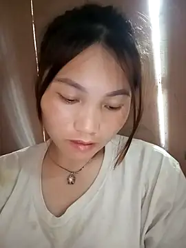 min-xinh online show from 11/07/25, 06:51