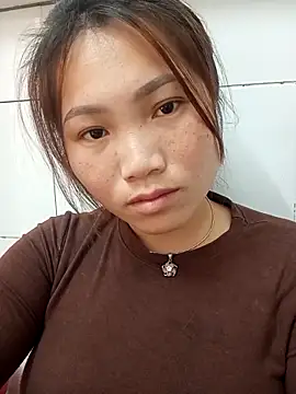 min-xinh online show from 11/25/25, 08:58