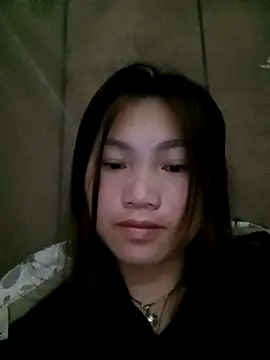 min-xinh online show from 10/28/25, 08:08