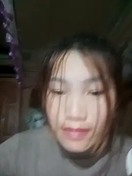 min-xinh online show from 11/02/25, 03:39