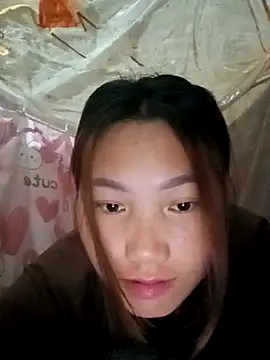 min-xinh online show from 12/04/25, 01:26