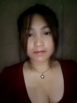 min-xinh online show from 10/22/25, 03:00