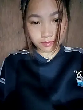 min-xinh online show from 12/19/25, 09:39