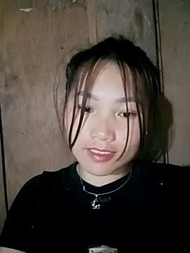 min-xinh online show from 10/29/25, 08:19