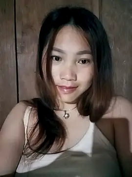 min-xinh online show from 11/10/25, 08:47