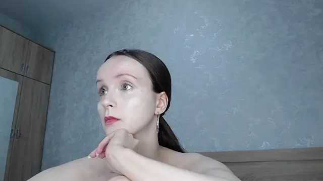 Yourplayfulspark online show from 11/26/25, 11:38