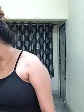 Hot Misti 69 online show from 04/11/26, 06:22