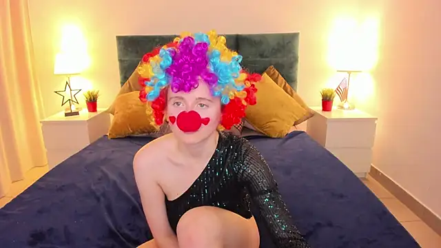 CamillaDreamer online show from 10/03/25, 03:57