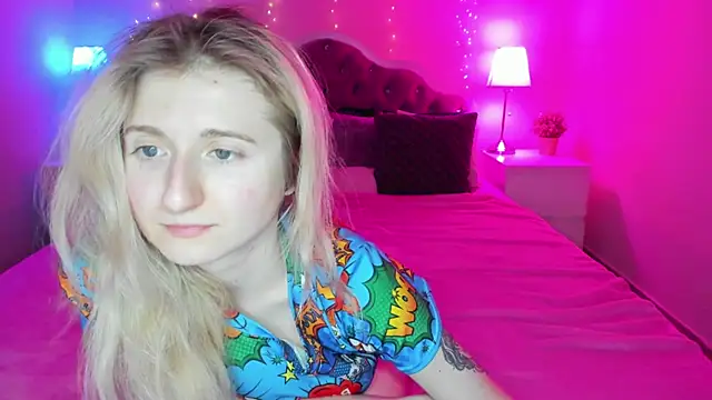 CamillaDreamer online show from 01/18/26, 05:05