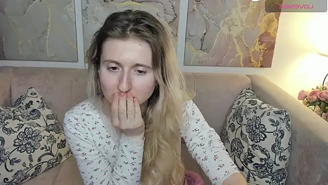 CamillaDreamer online show from 05/16/26, 12:31